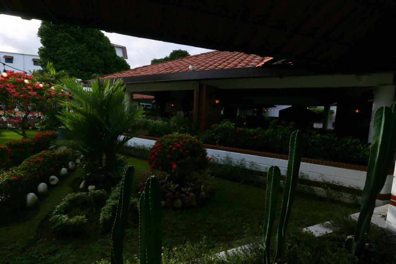 Gran Hotel Nacional David Ngoại thất bức ảnh
